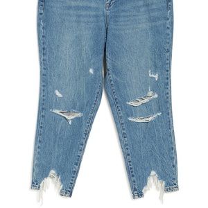Distressed Crop Leg Jeans In Good Vibrations